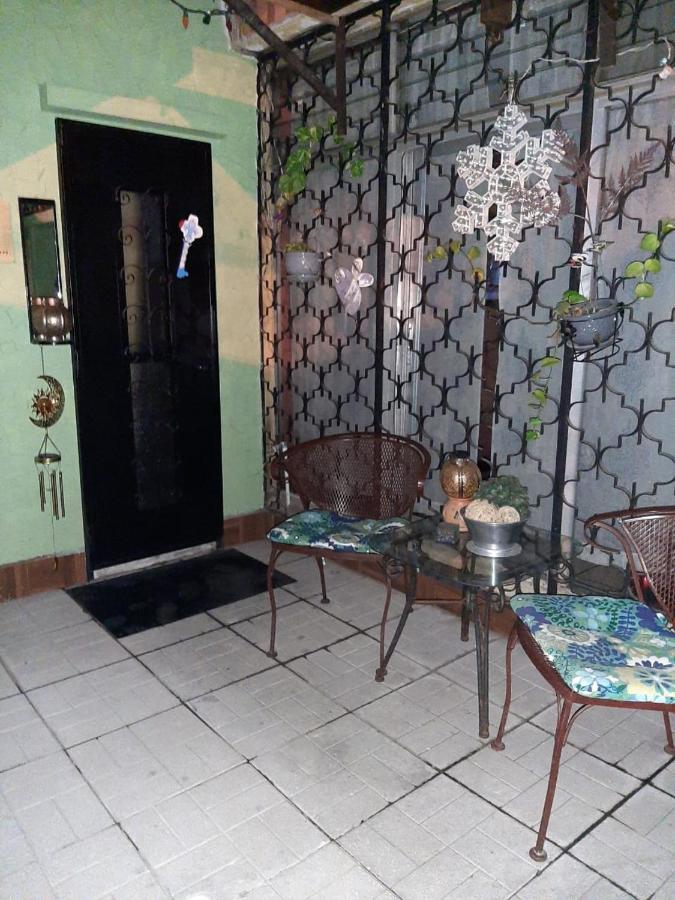 Hermosa habitación individual e independiente Guatemala City Exterior foto